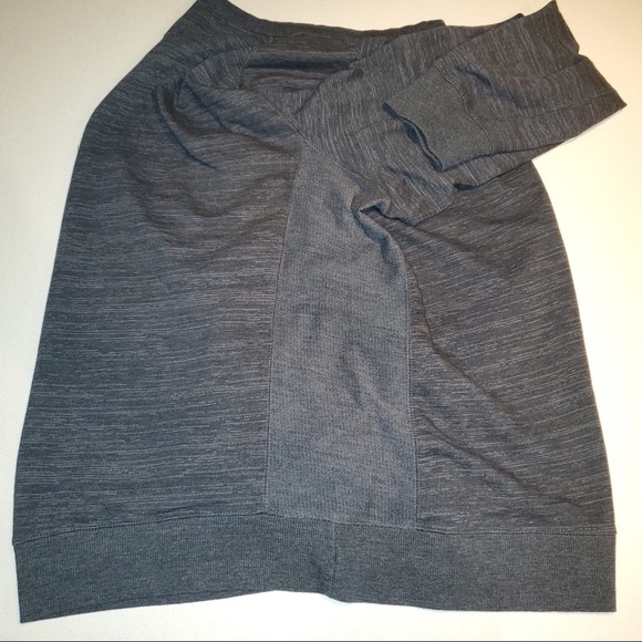 EUC- Champion Raglan Long Sleeve Shirt - Picture 4 of 6